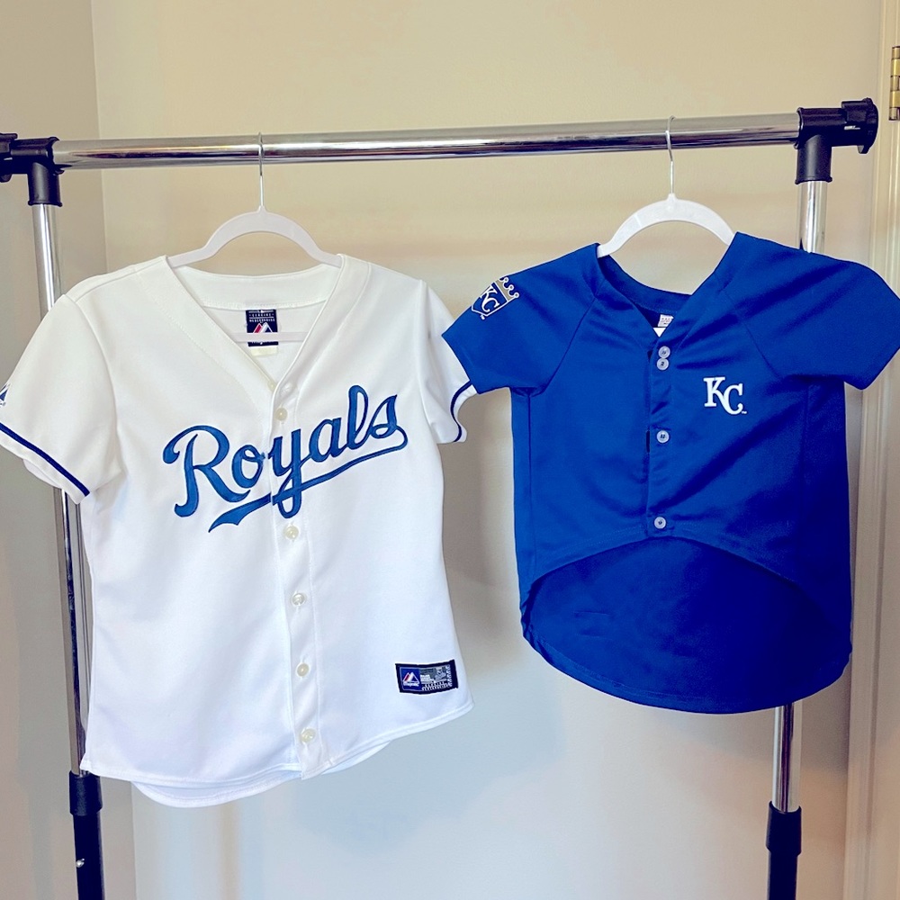 MATCHING MLB Mom & Dog KC Royals Button Down Tops